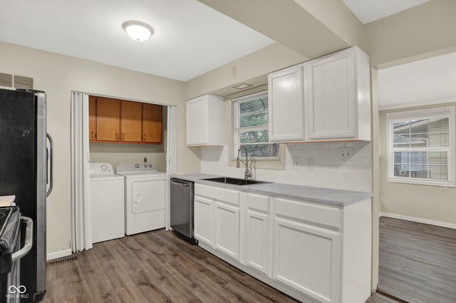8553 Broadway Street, Indianapolis, IN 46240