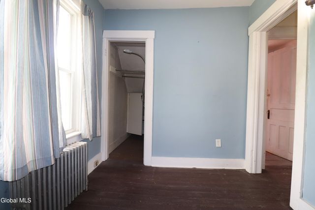 10 Daggett Terrace, Schenectady, NY 12307