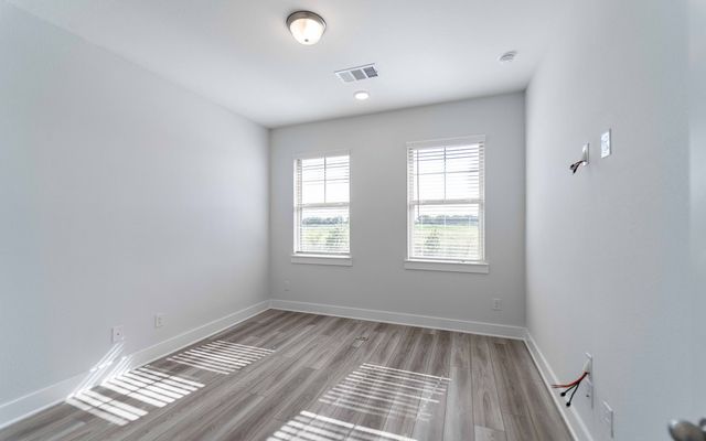 2012 Casting Ridge, Mesquite, TX 75181