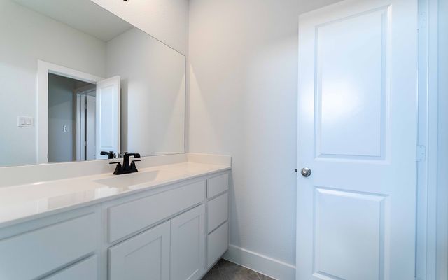 2012 Casting Ridge, Mesquite, TX 75181