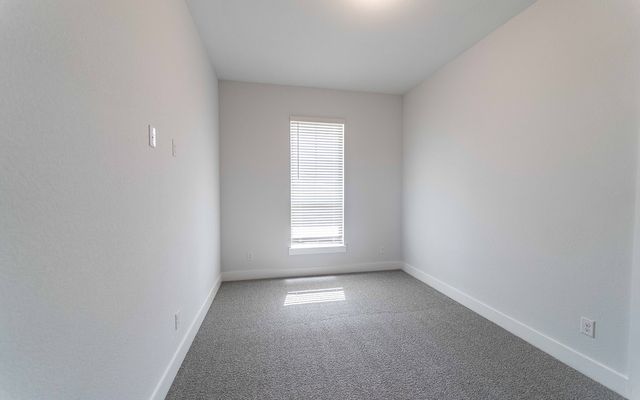 2012 Casting Ridge, Mesquite, TX 75181