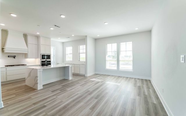 2012 Casting Ridge, Mesquite, TX 75181