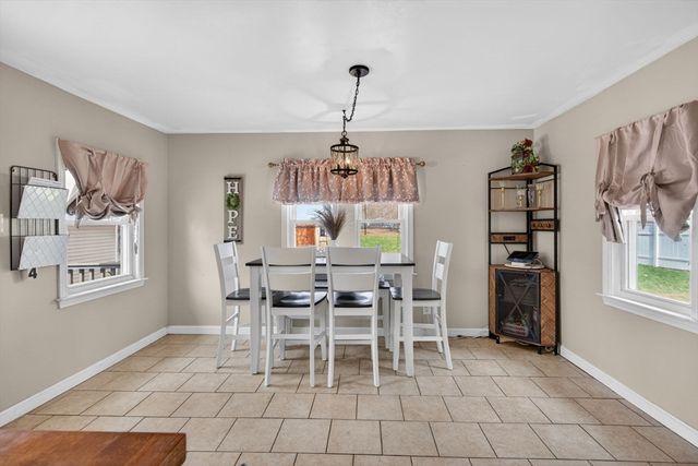 44 Oak St, Billerica, MA 01862