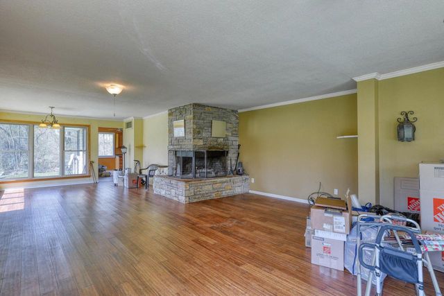 12125 Western AVENUE, Cedarburg, WI 53012