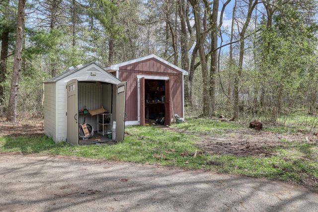 12125 Western AVENUE, Cedarburg, WI 53012