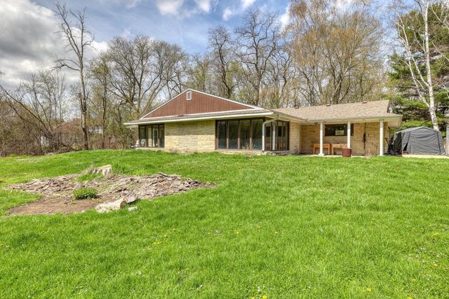 12125 Western AVENUE, Cedarburg, WI 53012