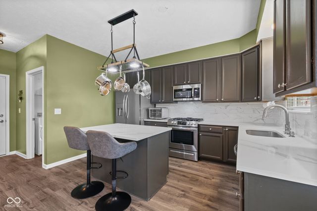 13860 Silverbell Lane, Fishers, IN 46038