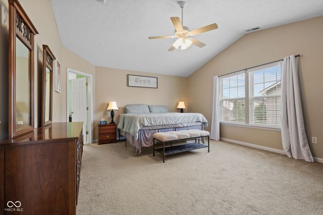 13860 Silverbell Lane, Fishers, IN 46038