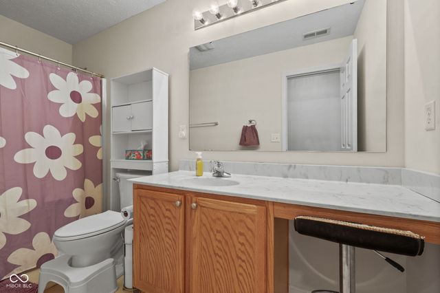 13860 Silverbell Lane, Fishers, IN 46038