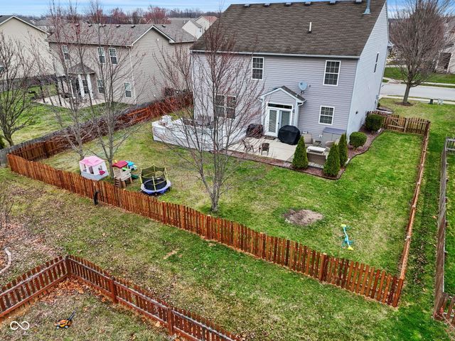 13860 Silverbell Lane, Fishers, IN 46038