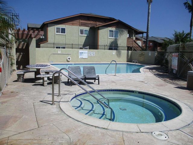 505 Calle Montecito 23, Oceanside, CA 92057