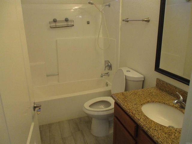 505 Calle Montecito 23, Oceanside, CA 92057