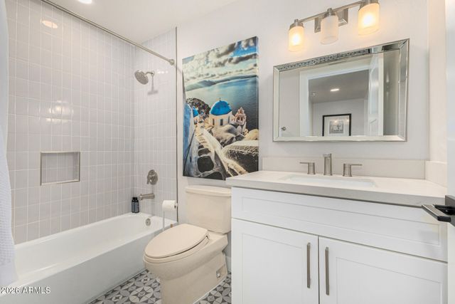 1209 E NORTHSHORE Drive 138, Tempe, AZ 85283