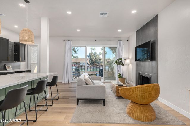 1209 E NORTHSHORE Drive 138, Tempe, AZ 85283