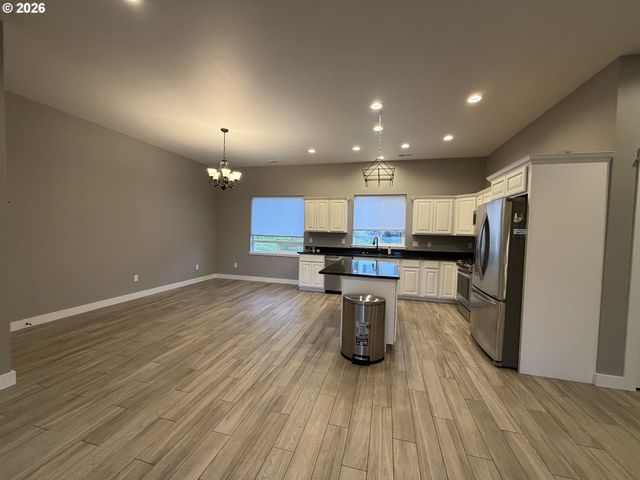 788 PATRICK St, Coos Bay, OR 97420