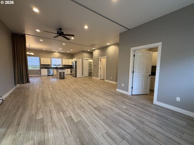 788 PATRICK St, Coos Bay, OR 97420