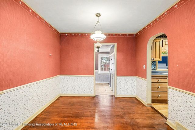 536 Okemos Road, Mason, MI 48854