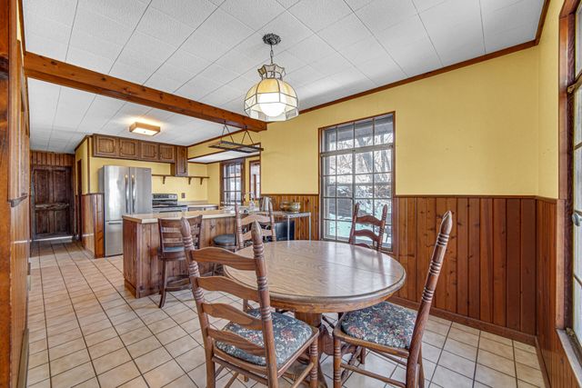 1 The Ledge, Portage, IN 46368