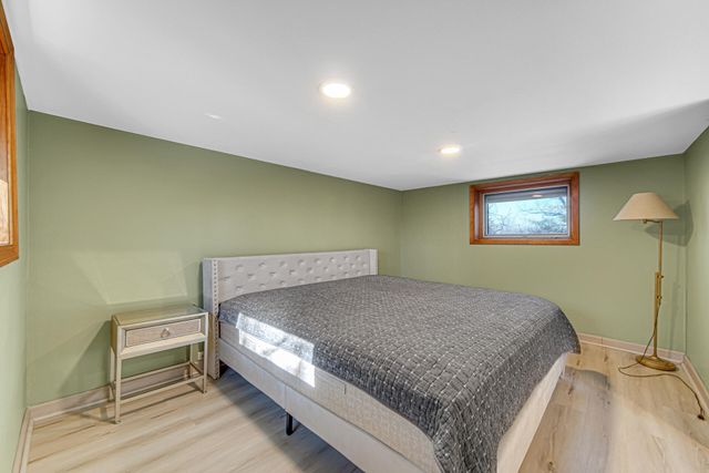 1 The Ledge, Portage, IN 46368