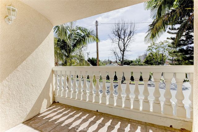 15121 Marlin Place, Van Nuys, CA 91405