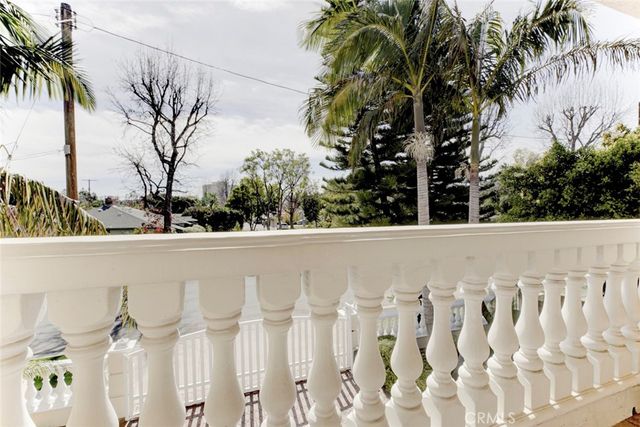 15121 Marlin Place, Van Nuys, CA 91405