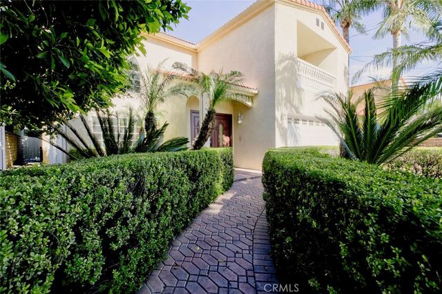 15121 Marlin Place, Van Nuys, CA 91405