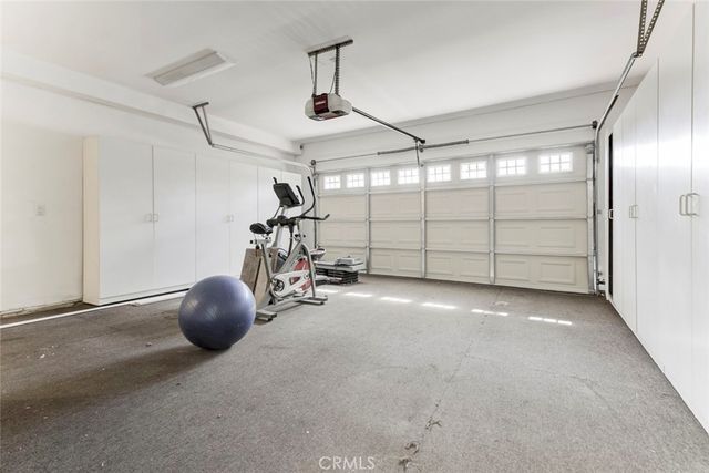 15121 Marlin Place, Van Nuys, CA 91405