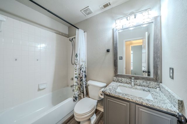 7105 Stephanie Court, North Richland Hills, TX 76182