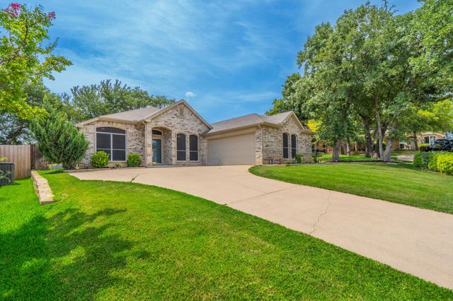 7105 Stephanie Court, North Richland Hills, TX 76182