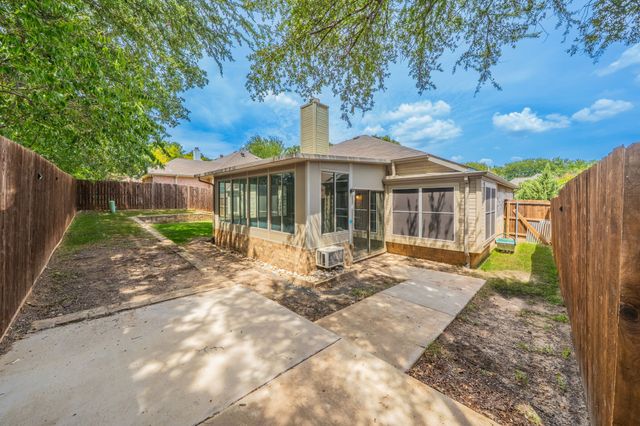 7105 Stephanie Court, North Richland Hills, TX 76182