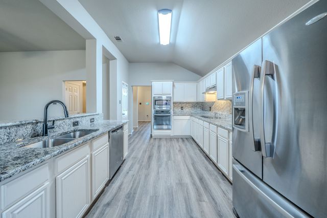 7105 Stephanie Court, North Richland Hills, TX 76182