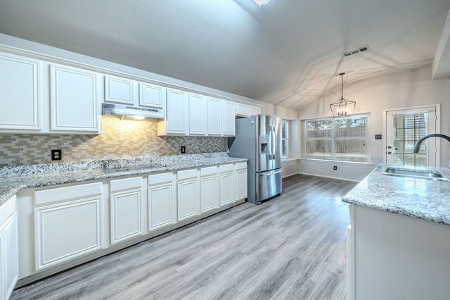 7105 Stephanie Court, North Richland Hills, TX 76182