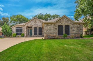 7105 Stephanie Court, North Richland Hills, TX 76182