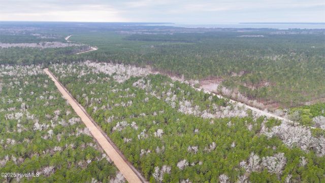 45 Adams Creek Road, Havelock, NC 28532