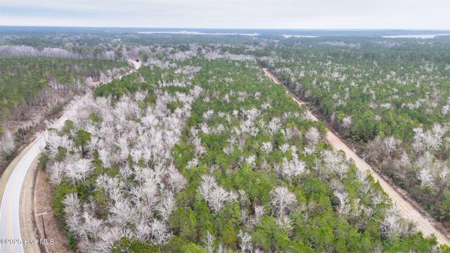 45 Adams Creek Road, Havelock, NC 28532