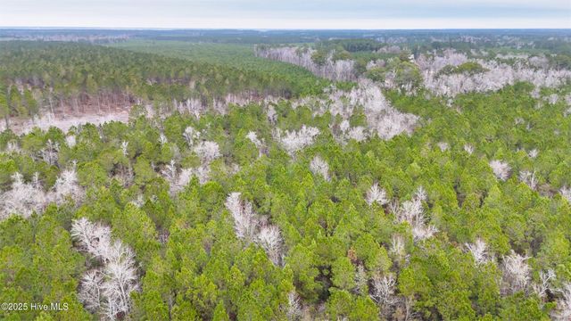 45 Adams Creek Road, Havelock, NC 28532