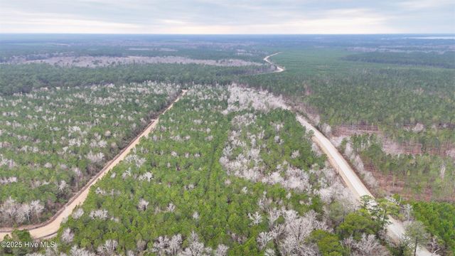 45 Adams Creek Road, Havelock, NC 28532