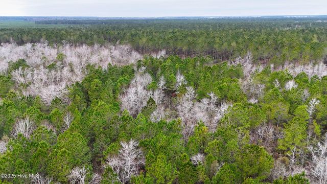 45 Adams Creek Road, Havelock, NC 28532