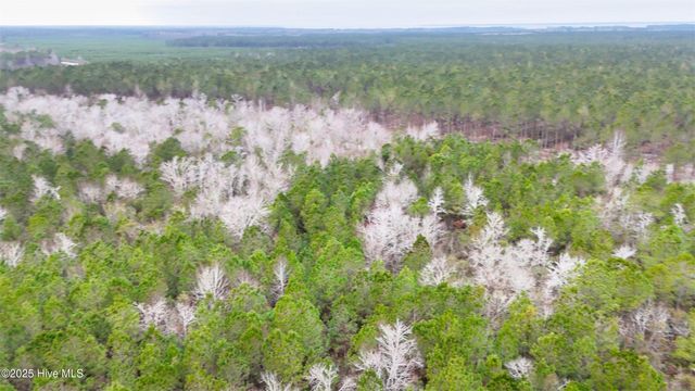 45 Adams Creek Road, Havelock, NC 28532