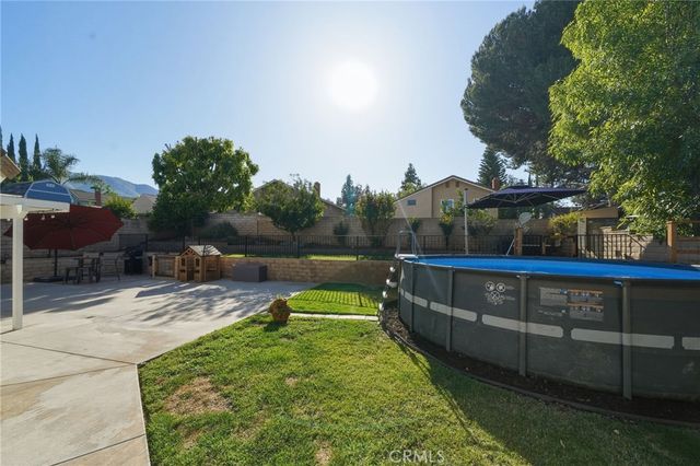 2654 Independence Cir, Corona, CA 92882