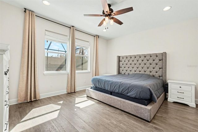 30008 VIENNA WOODS LANE, Wesley Chapel, FL 33545