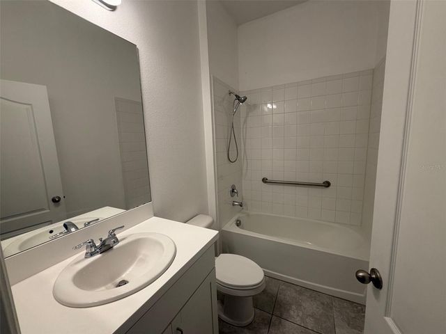 1066 ALDER TREE DR., Apopka, FL 32703