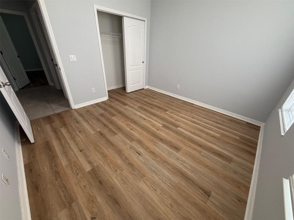 Image 12 of property listing at 1066 ALDER TREE DR., Apopka, FL 32703