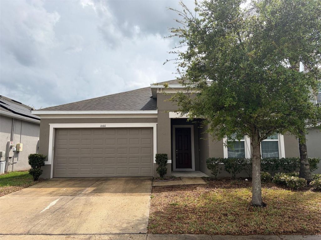 Image 3 of property listing at 1066 ALDER TREE DR., Apopka, FL 32703