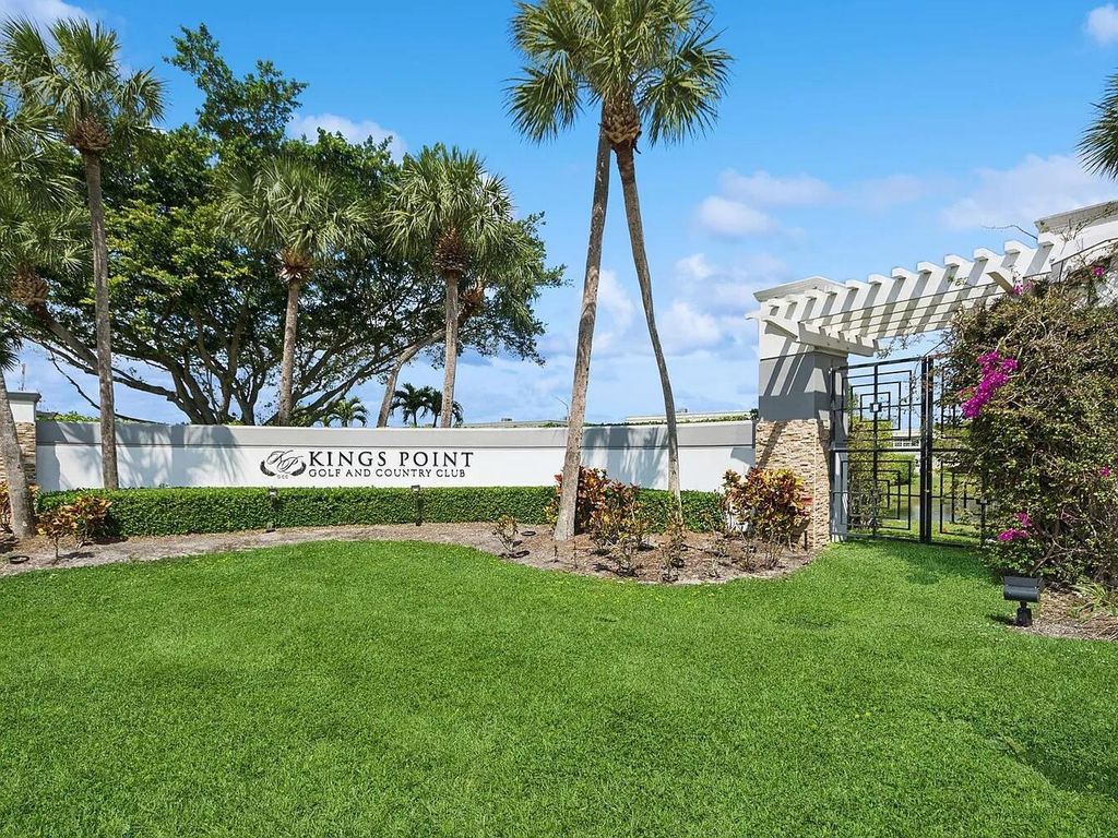450 Piedmont J J, Delray Beach, FL 33484