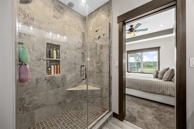 1439 Hunters Field Lane, Marion, IA 52302