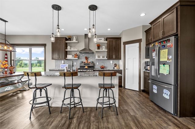 1439 Hunters Field Lane, Marion, IA 52302