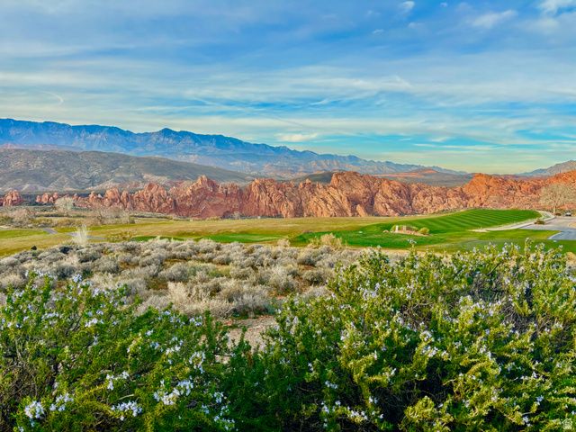 812 N 2500 W, Hurricane, UT 84737