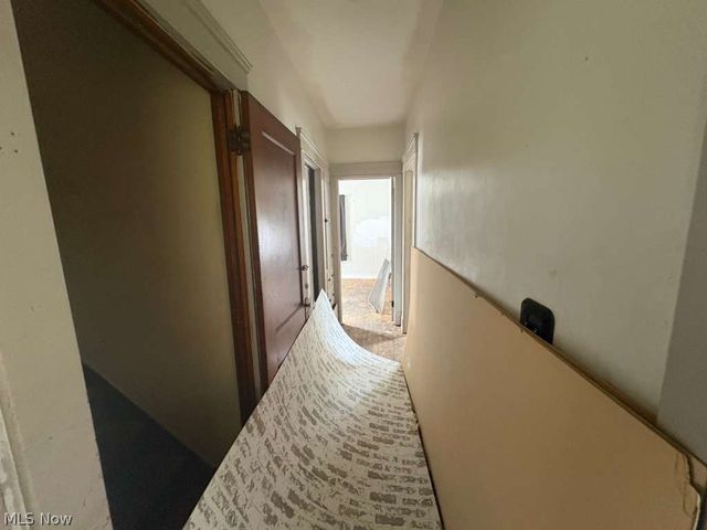 7901 New York Avenue, Cleveland, OH 44105