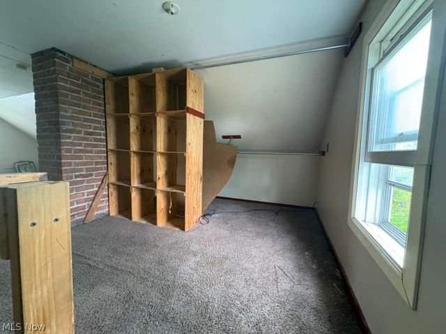 7901 New York Avenue, Cleveland, OH 44105